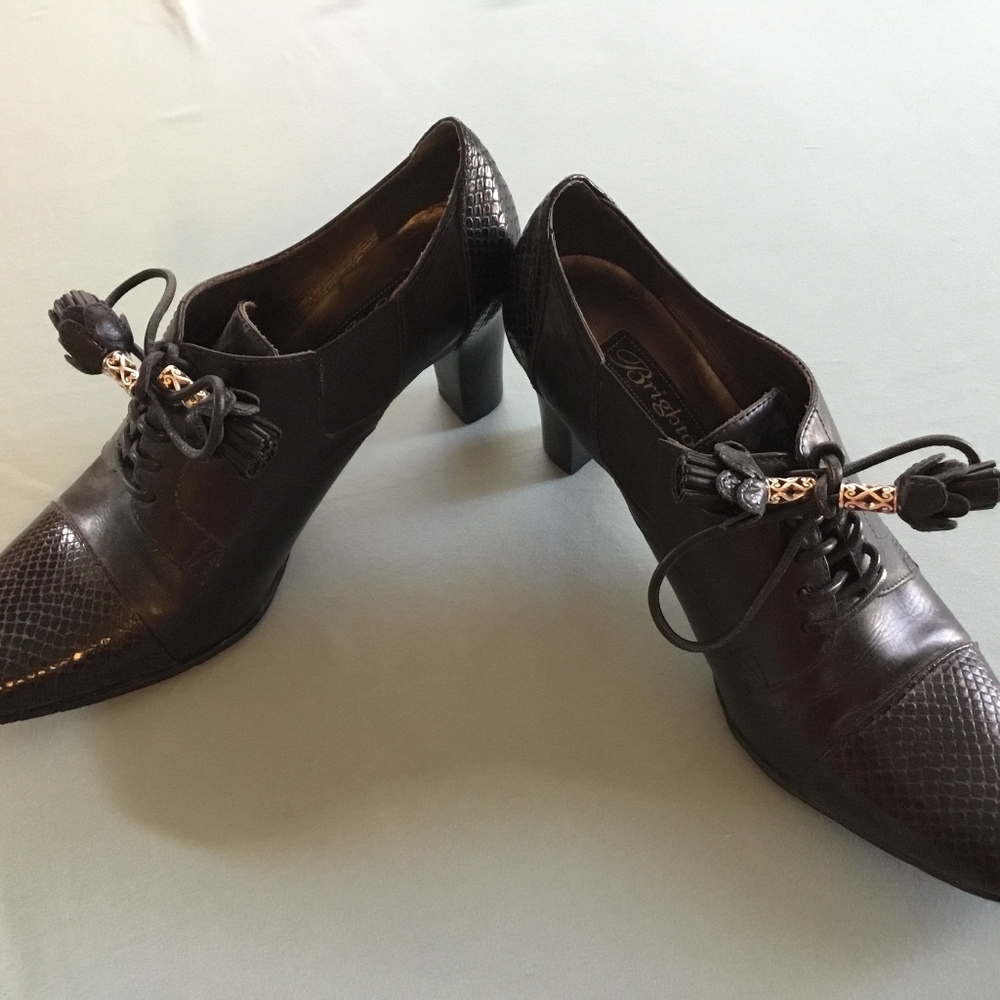 Brighton lace up shoes